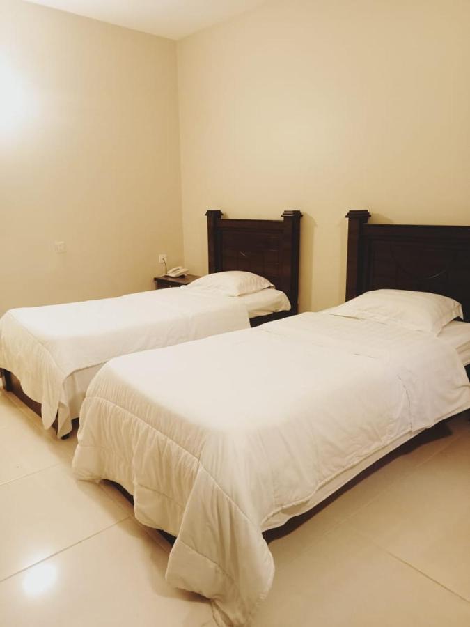 Aliqbal Hotel Khobar Buitenkant foto