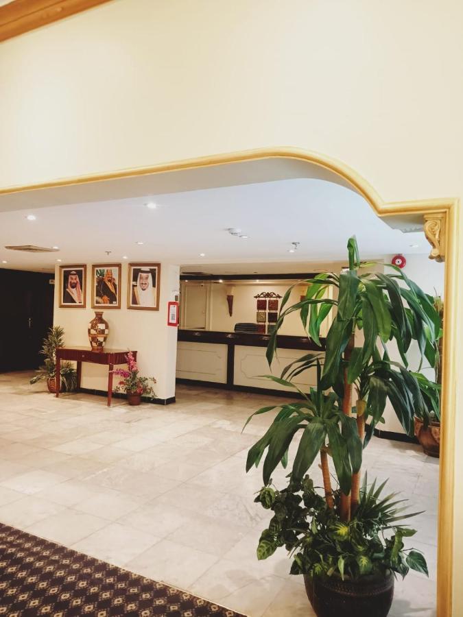 Aliqbal Hotel Khobar Buitenkant foto