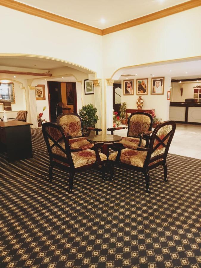 Aliqbal Hotel Khobar Buitenkant foto